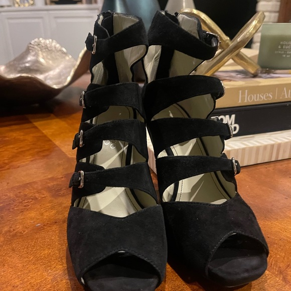 Franco Sarto Black Suede Strappy Heels - Picture 1 of 2